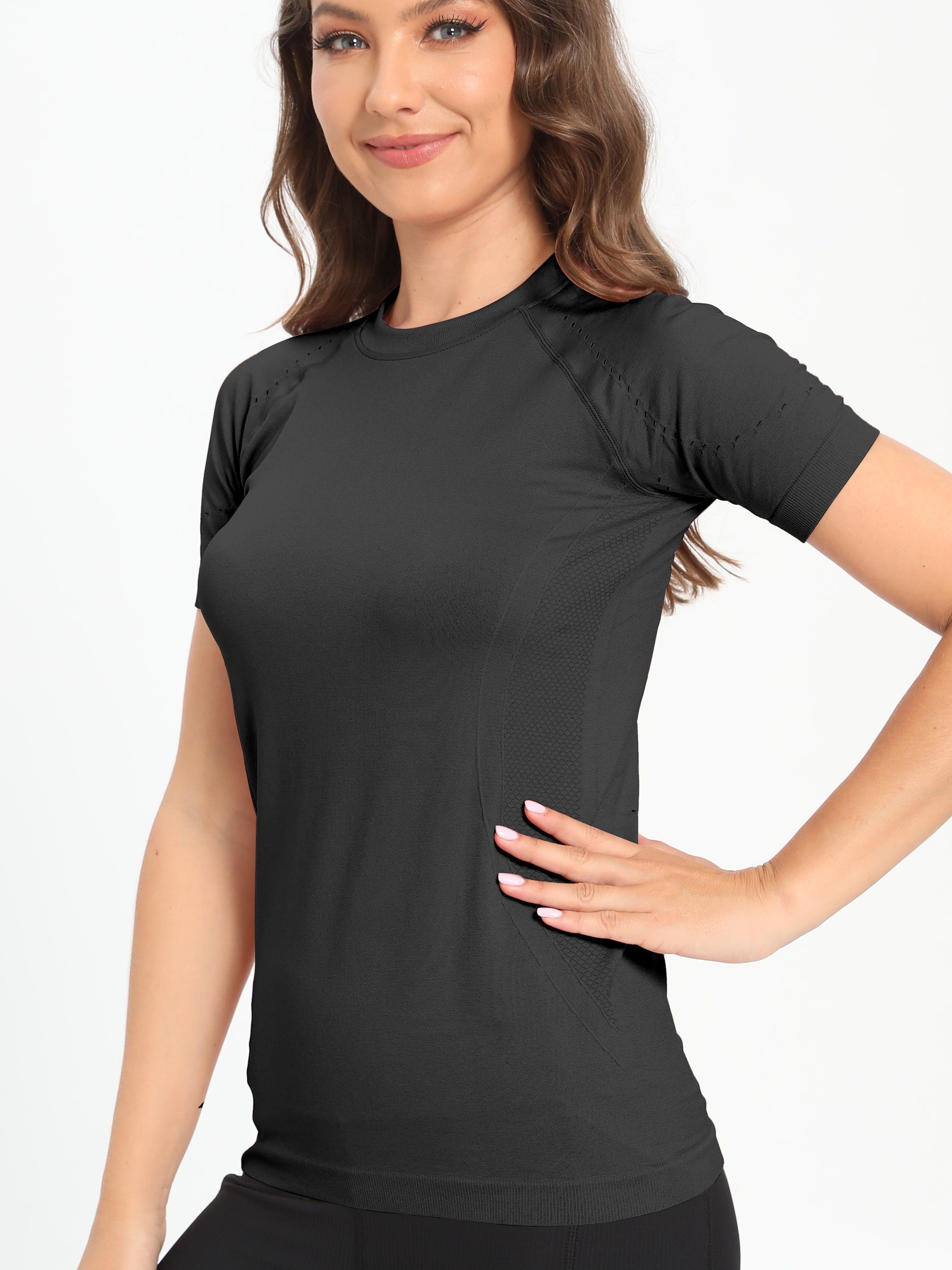 Seamless Yoga Top for Women Moisture Wicking Athletic Shirt