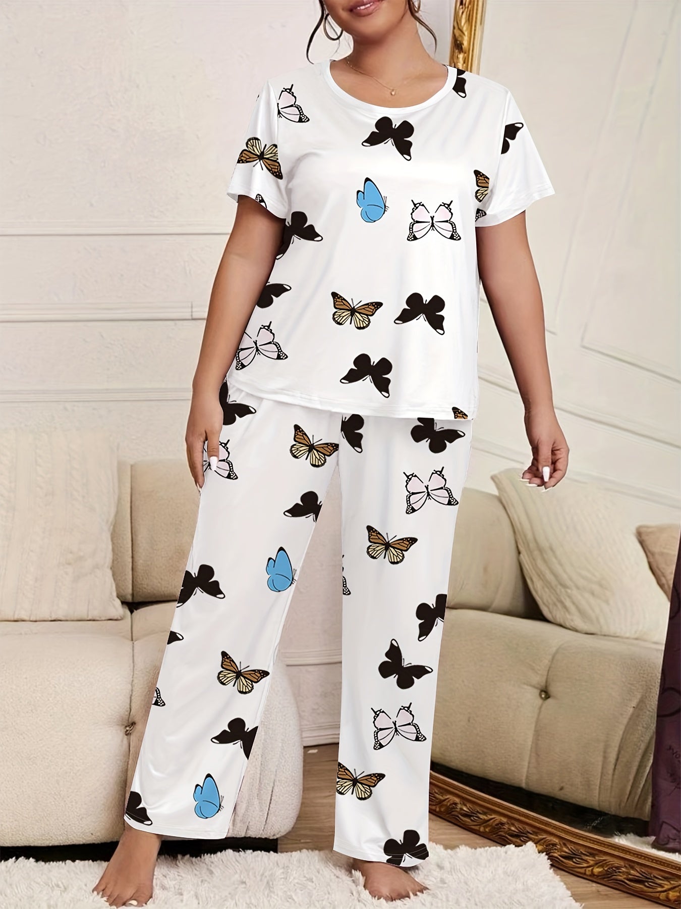 Butterfly Print Pajama Set Tee & Pants Lounge Two Piece Set