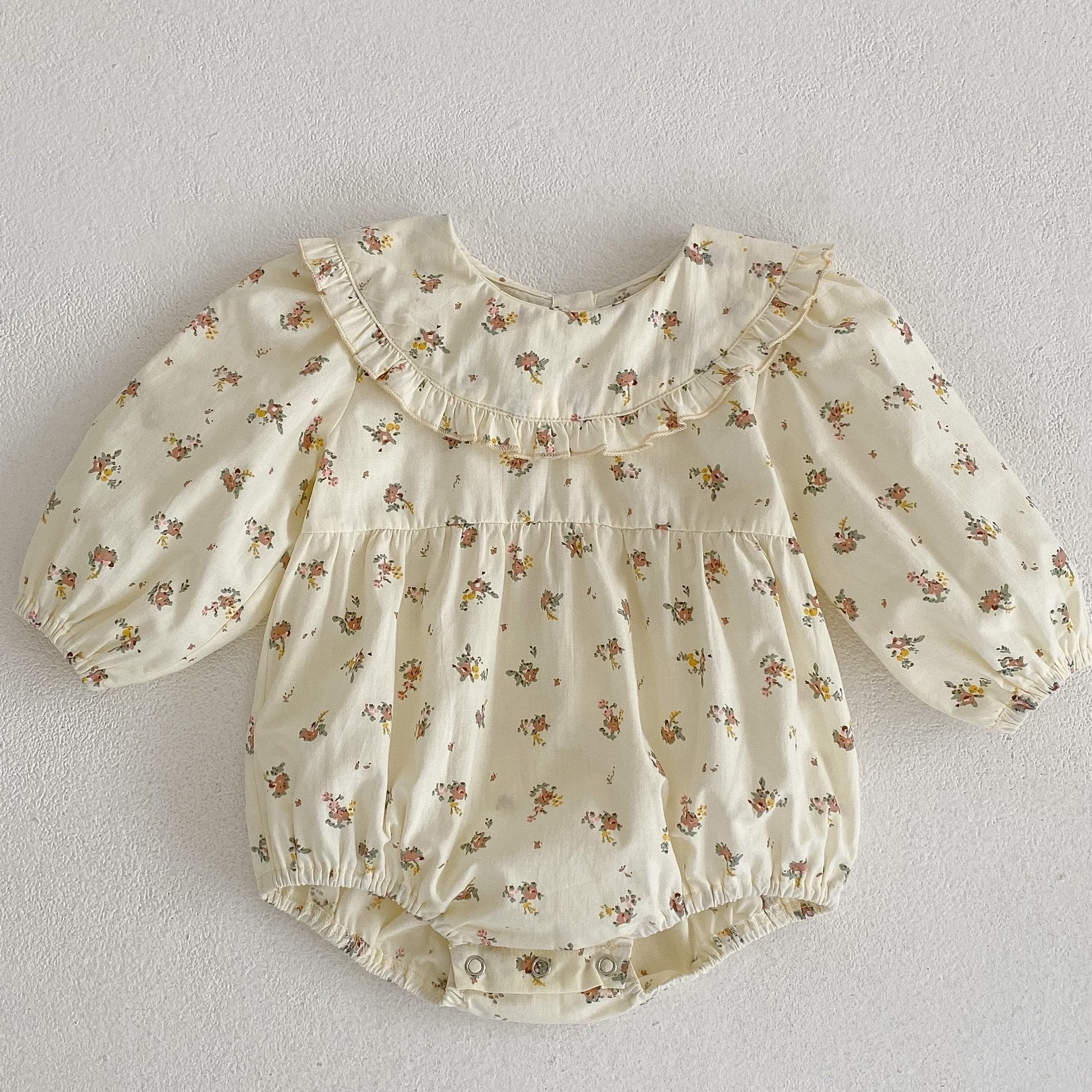 Floral Doll Collar Puffy Sleeve Romper for Baby Girls