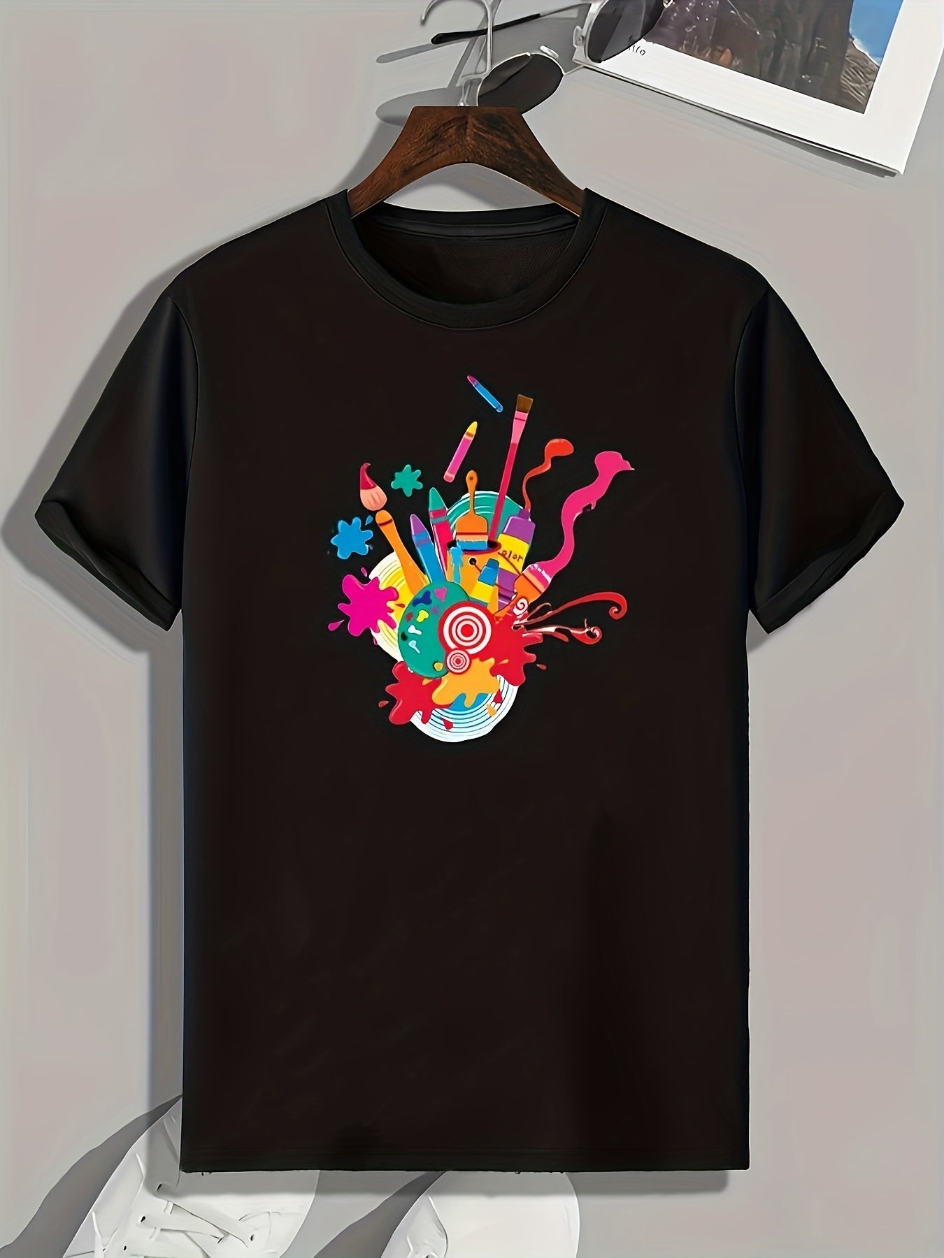 Brush & Palette Print Men's Comfy T-shirt for Outdoor Summer