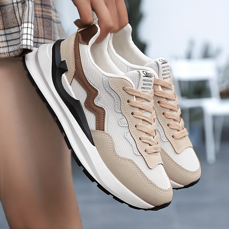 Women's Mesh Sneakers Lace Up Outdoor Shoes Comfortable Platform