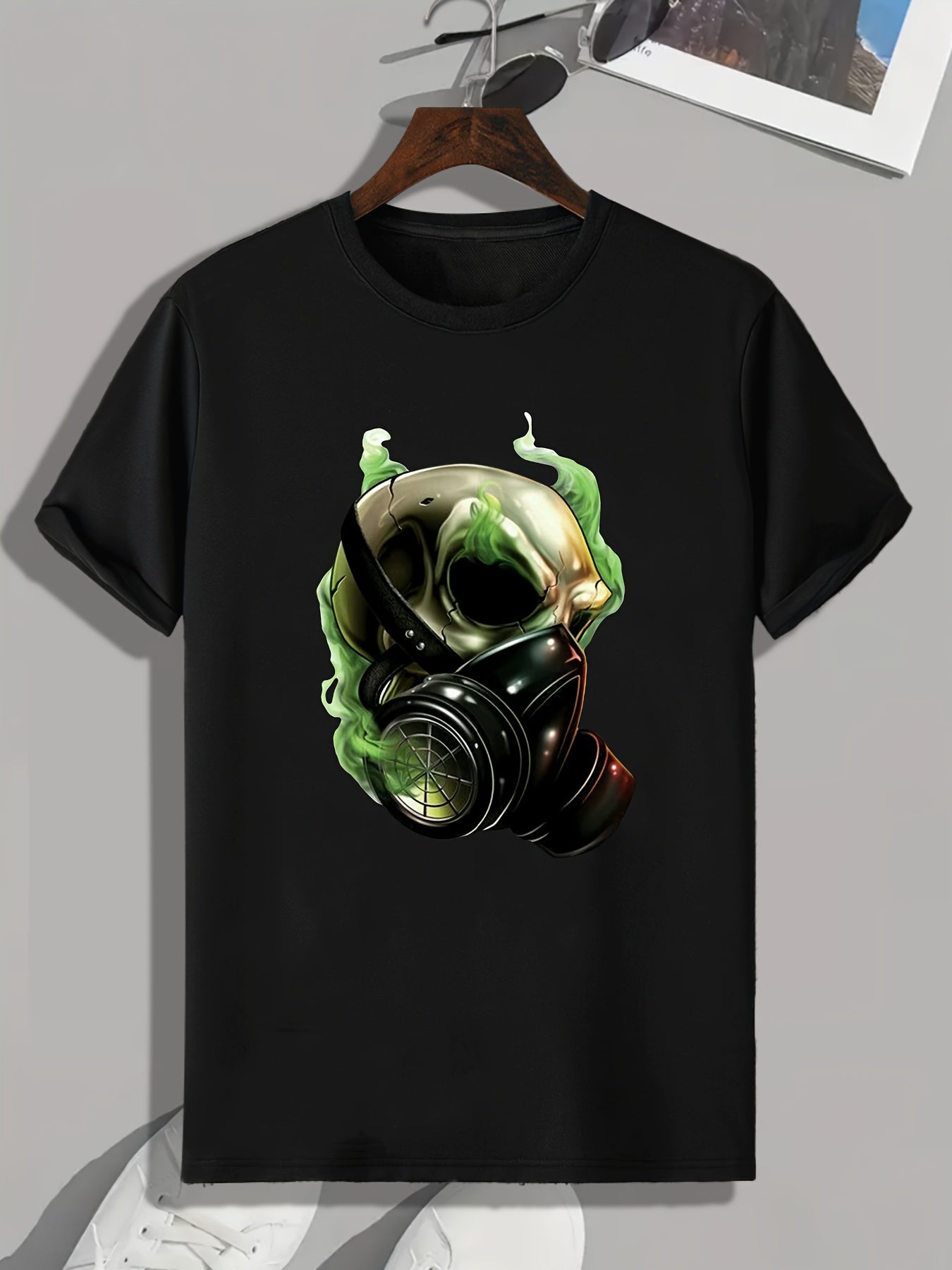 Skull Print Men's Graphic T shirt for Summer
