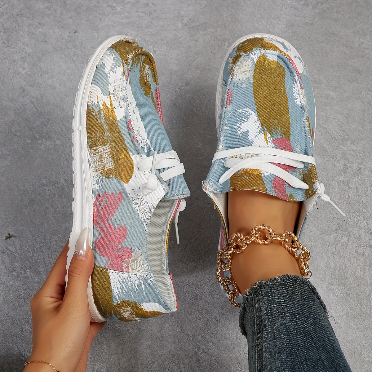 Women's Printed Canvas Shoes Lightweight Comfortable Sports Shoes