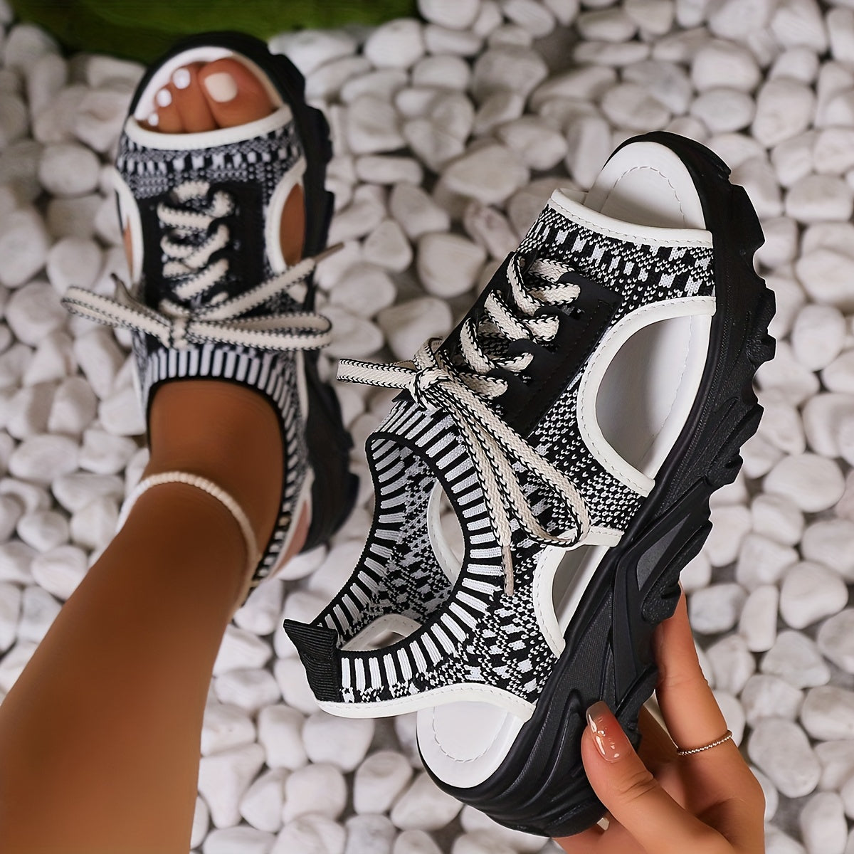 Women's Cutout Breathable Summer Sandals Lace up Lightweight