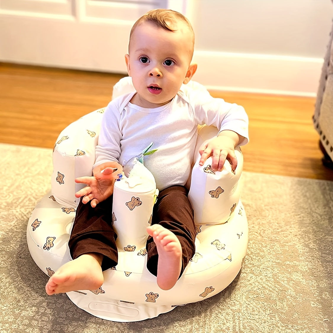 Baby Inflatable Seat with Built-In Air Pump for Babies 3-36 Months