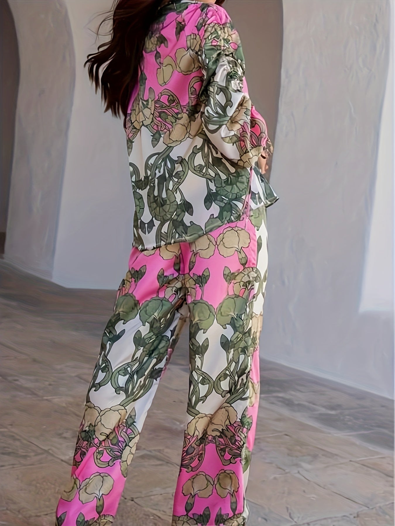 Women's Plus Floral Lace-Up Shirt & Pants Set
