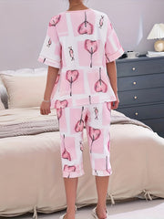 Heart Print Pajamas Set Crew Neck Top & Crop Pants Women's Sleepwear