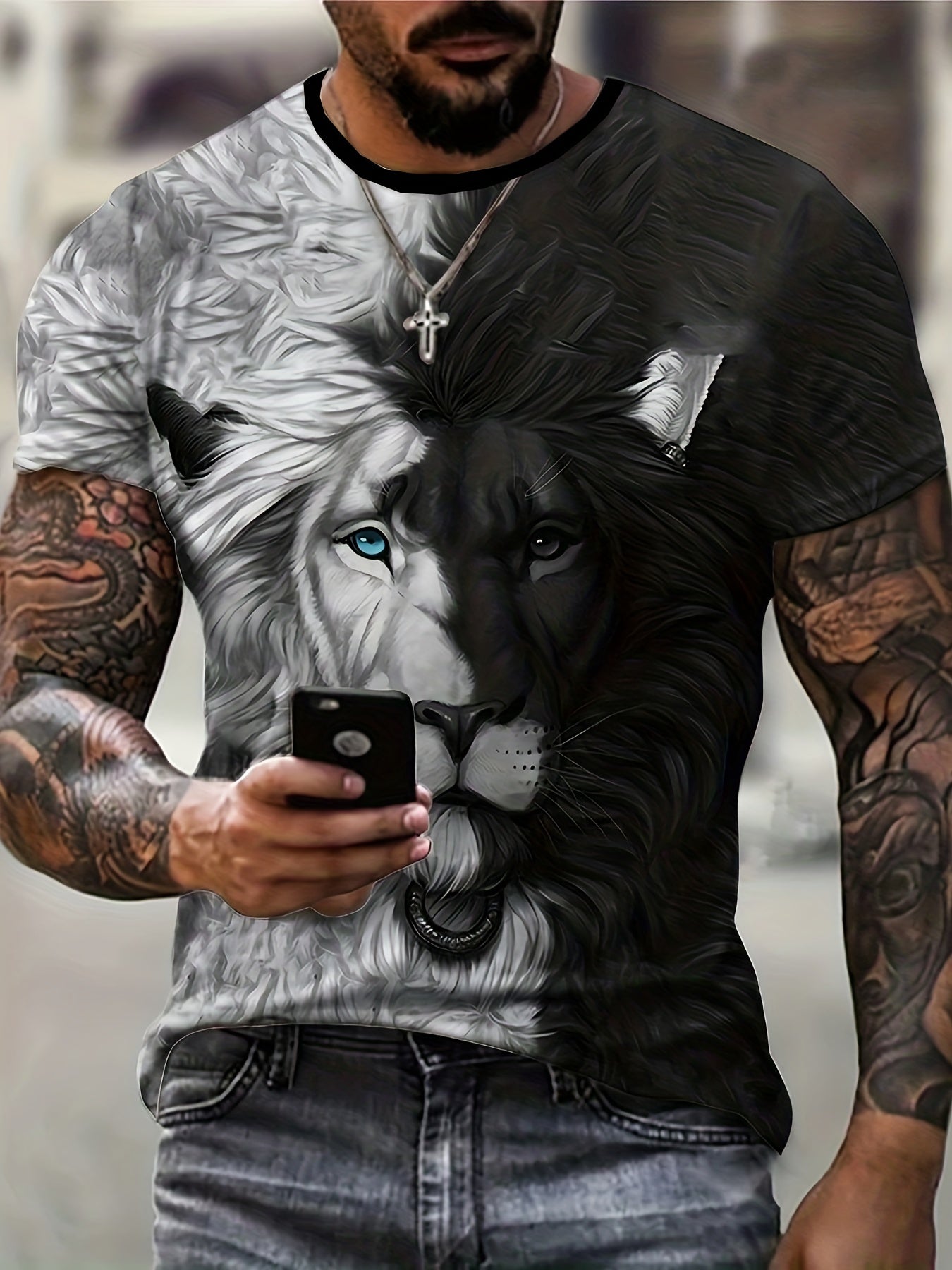 Men's Lion Graphic Tee for Summer Outdoor Activities