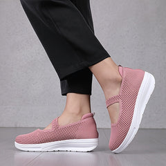Women's Breathable Woven Sneakers Slip On Outdoor Shoes Low Top Walking Shoes