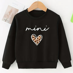Girls Mini Leopard Heart Print Crew Neck Sweatshirt For Sports Casual Outfit