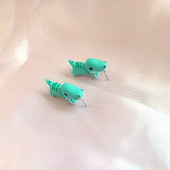 2pcs Small Animal Dinosaur Shark Resin Earrings Casual Jewelry