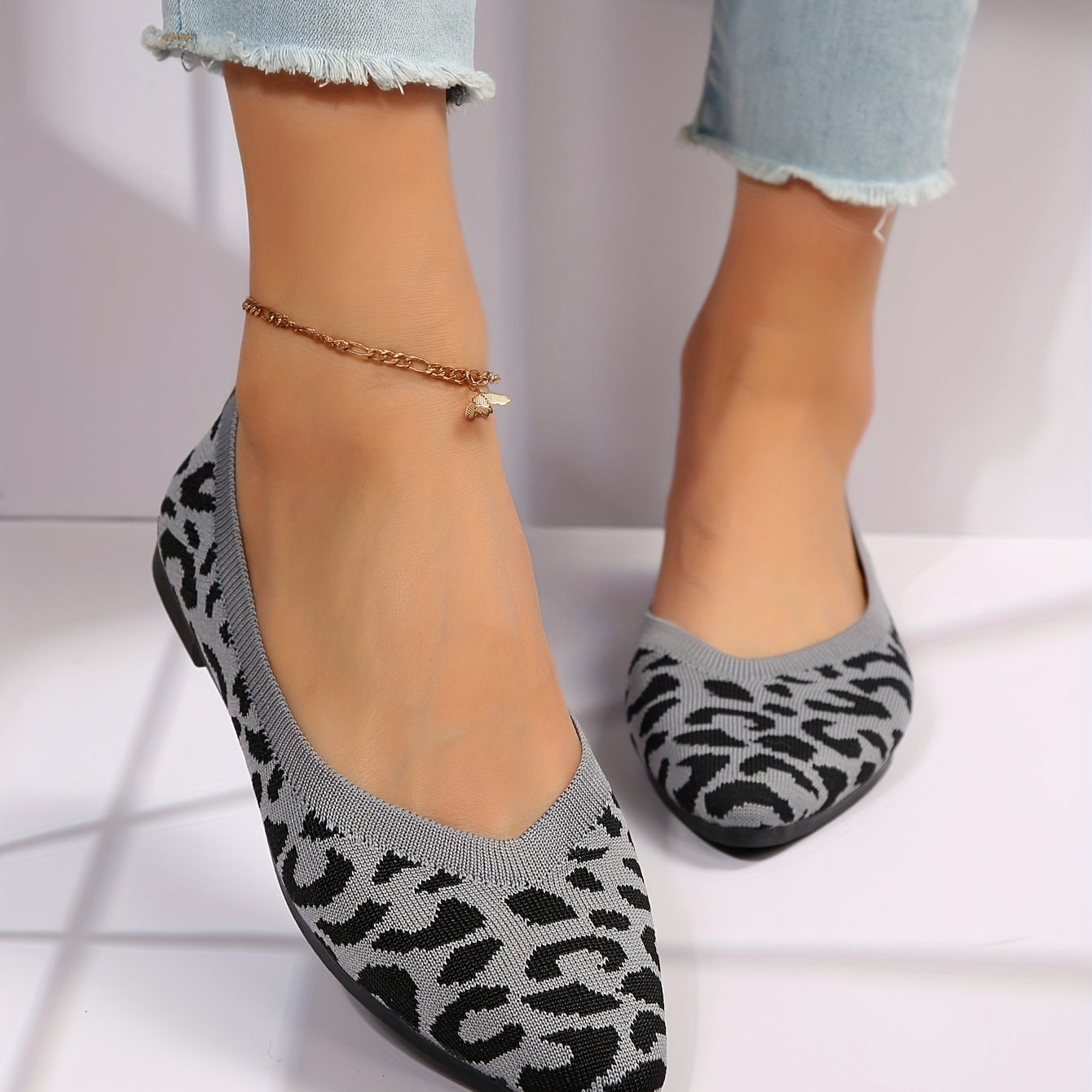 Leopard Print Knit Flat Shoes Soft Sole Slip On Casual Ballet Flats