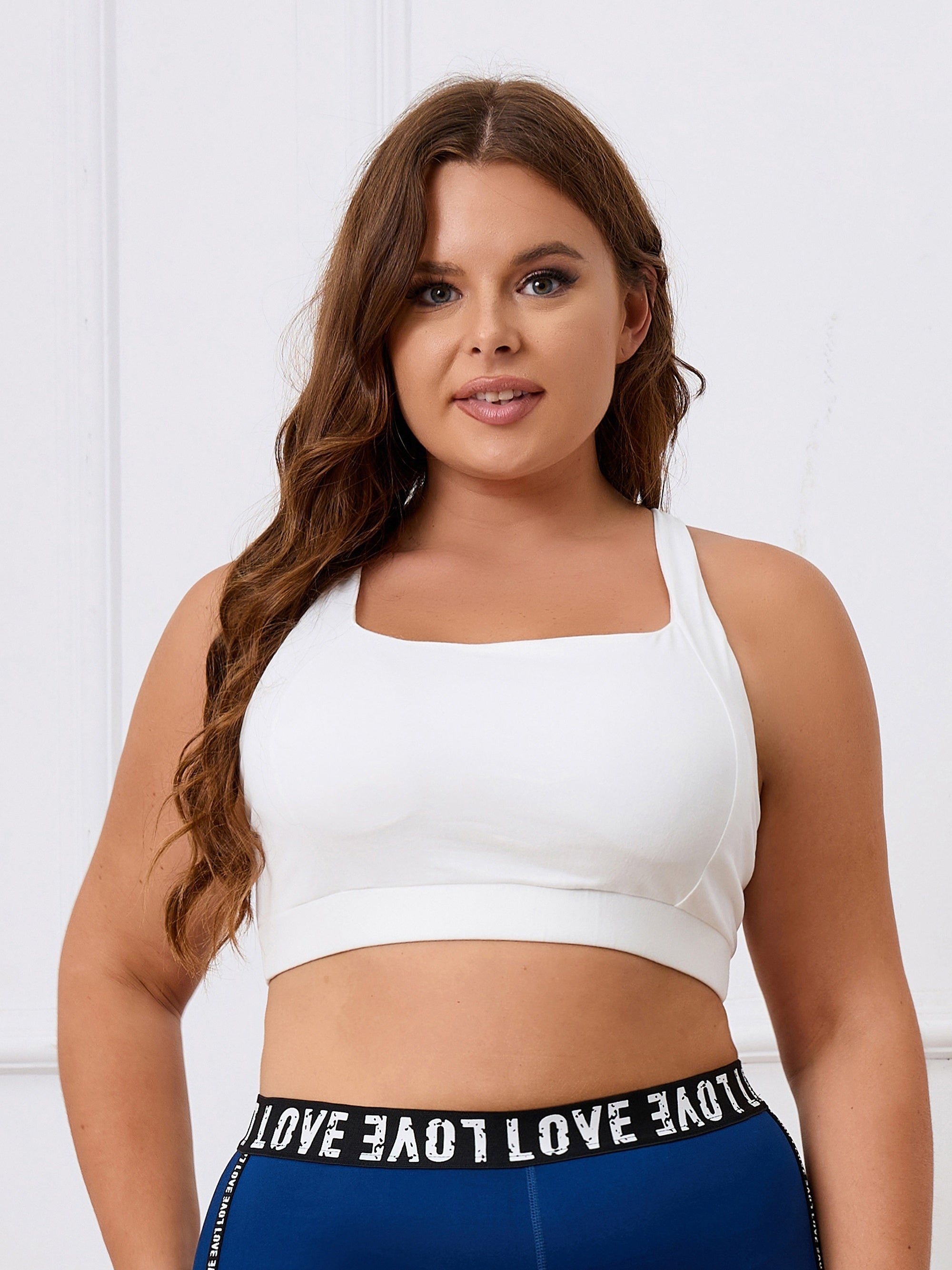 Sports Bra Women's Plus Solid Ring Linked Criss Cross Back Yoga Bra
