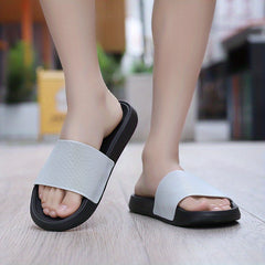 Men's Casual Walking Slippers for Home and Outdoor Use