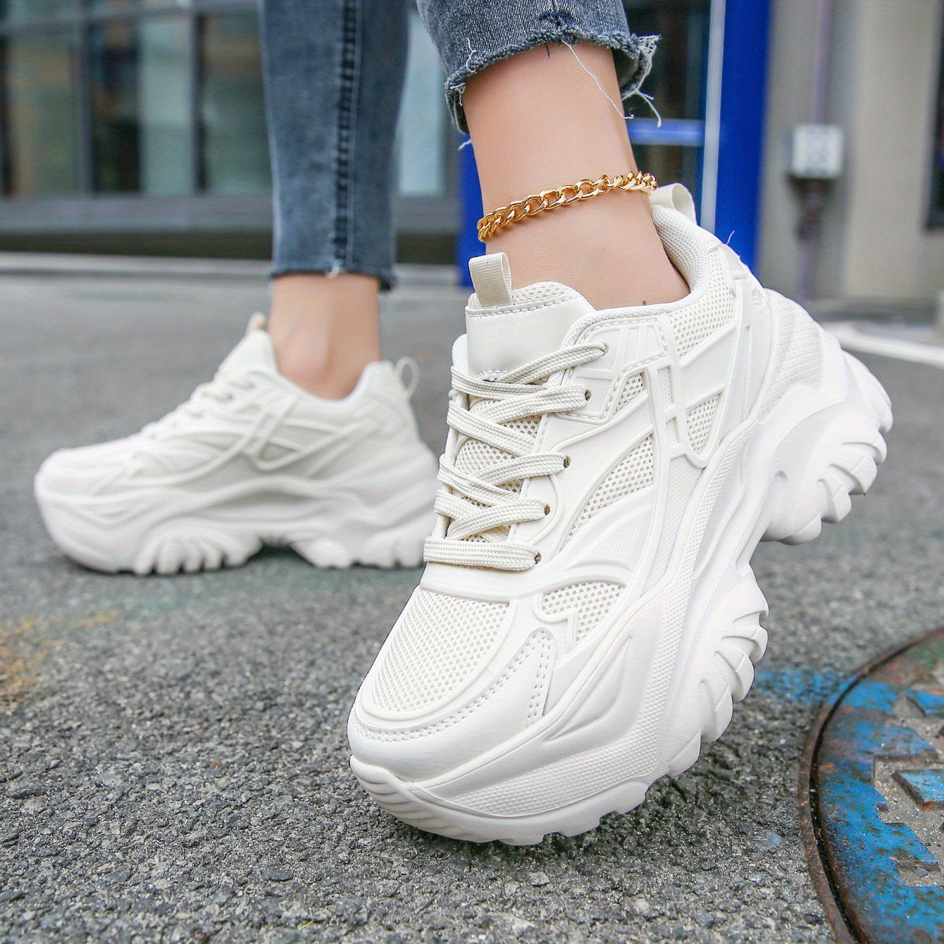 Women's Breathable Mesh Platform Sneakers Lace Up Outdoor Shoes