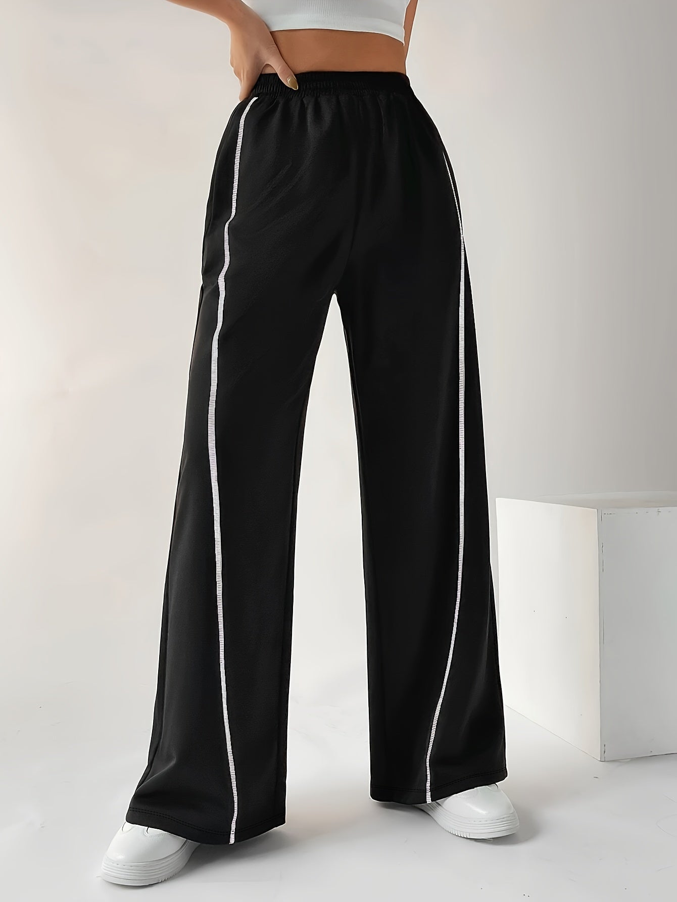 Women's Plus Size Wide Leg Running Trousers With Pockets