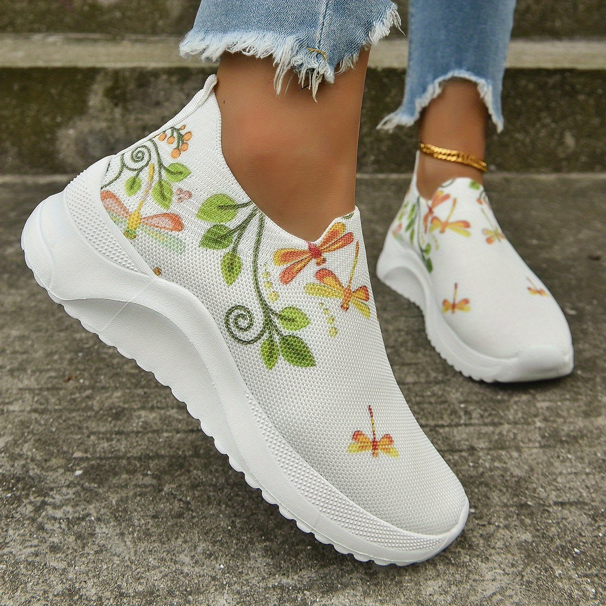 Women's Butterfly Graphic Slip-On Running Shoes