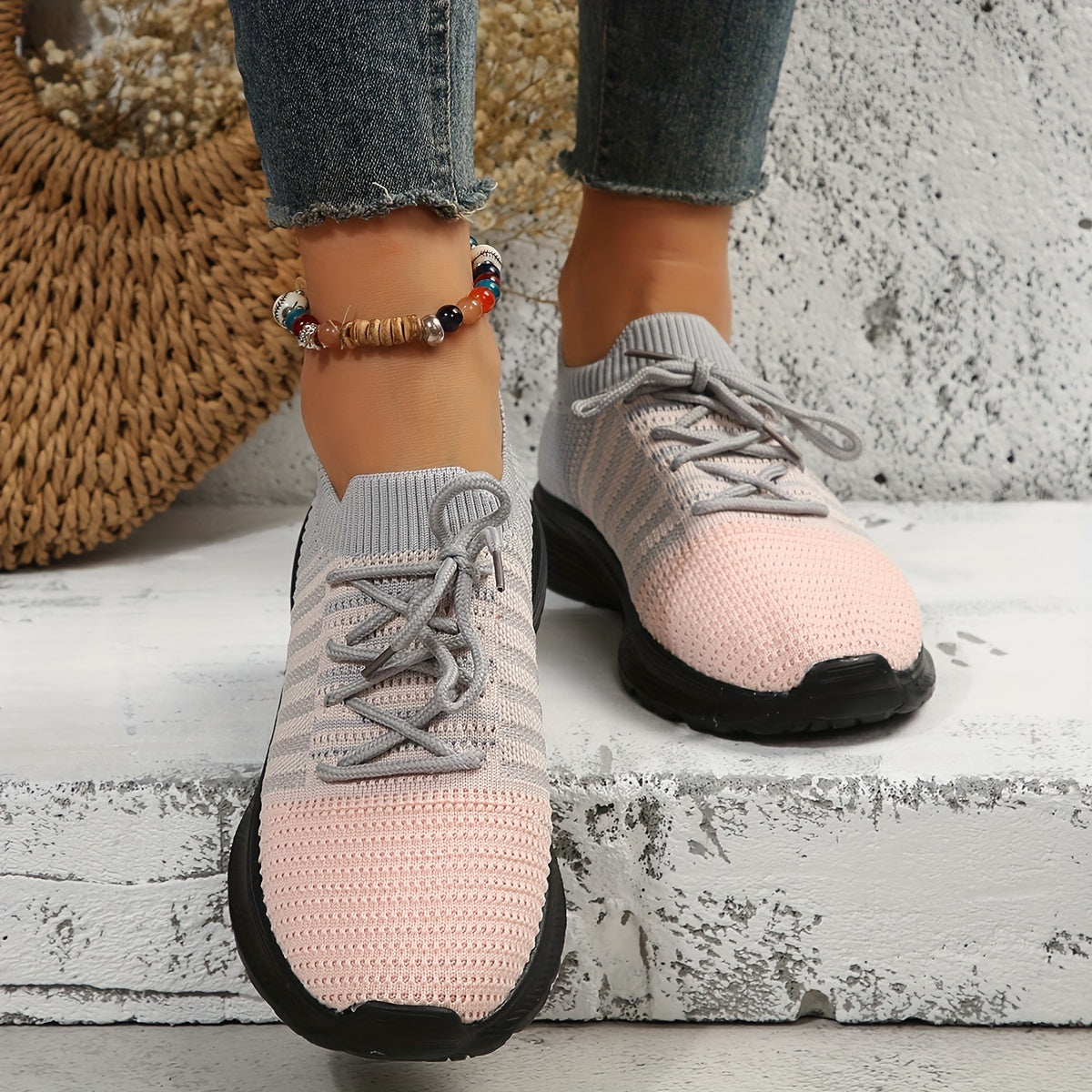 Women's Breathable Running Shoes Lightweight Outdoor Sports Shoes