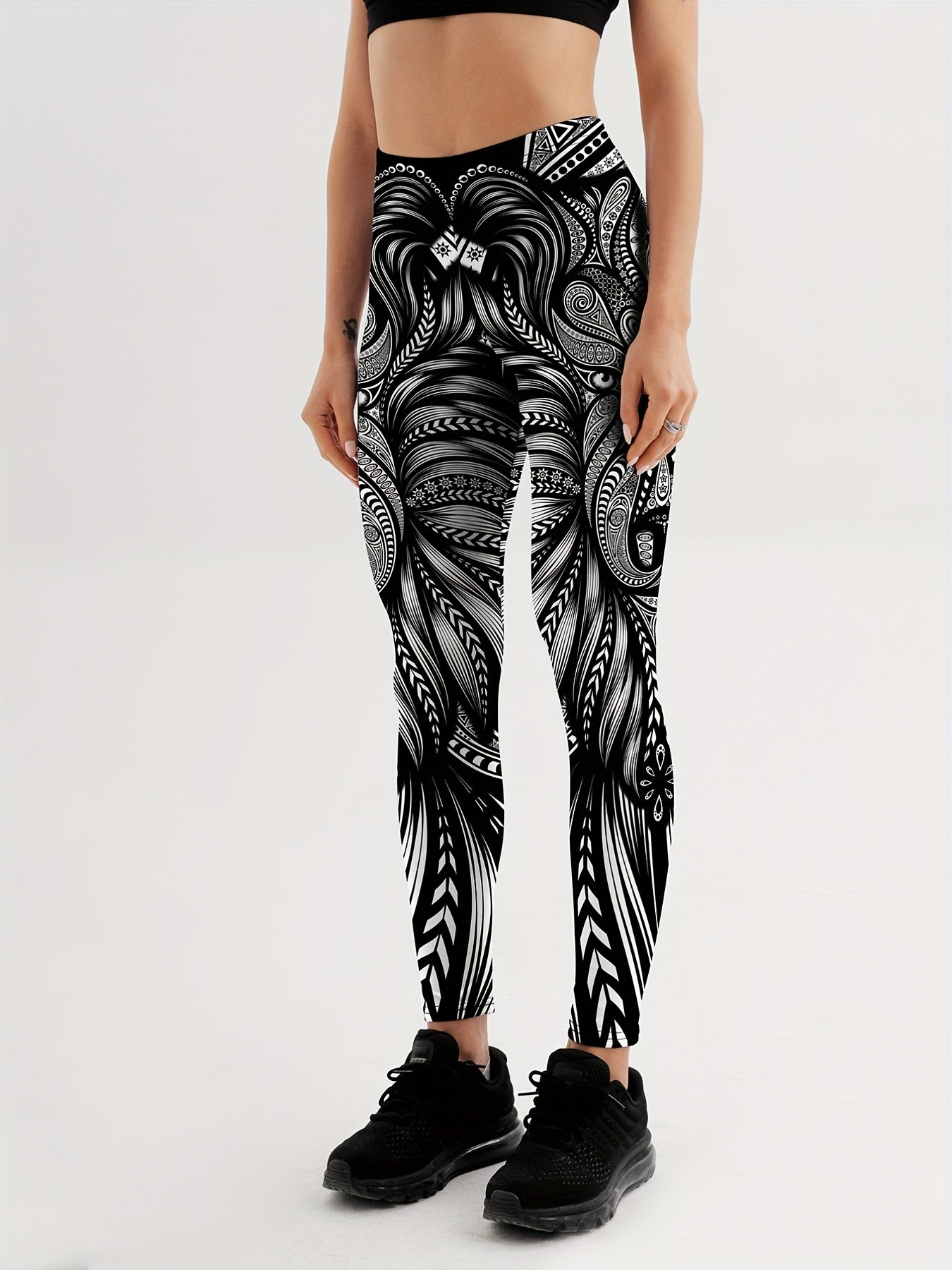 Women's Paisley Graphic Yoga Leggings for Workouts & Running Gym