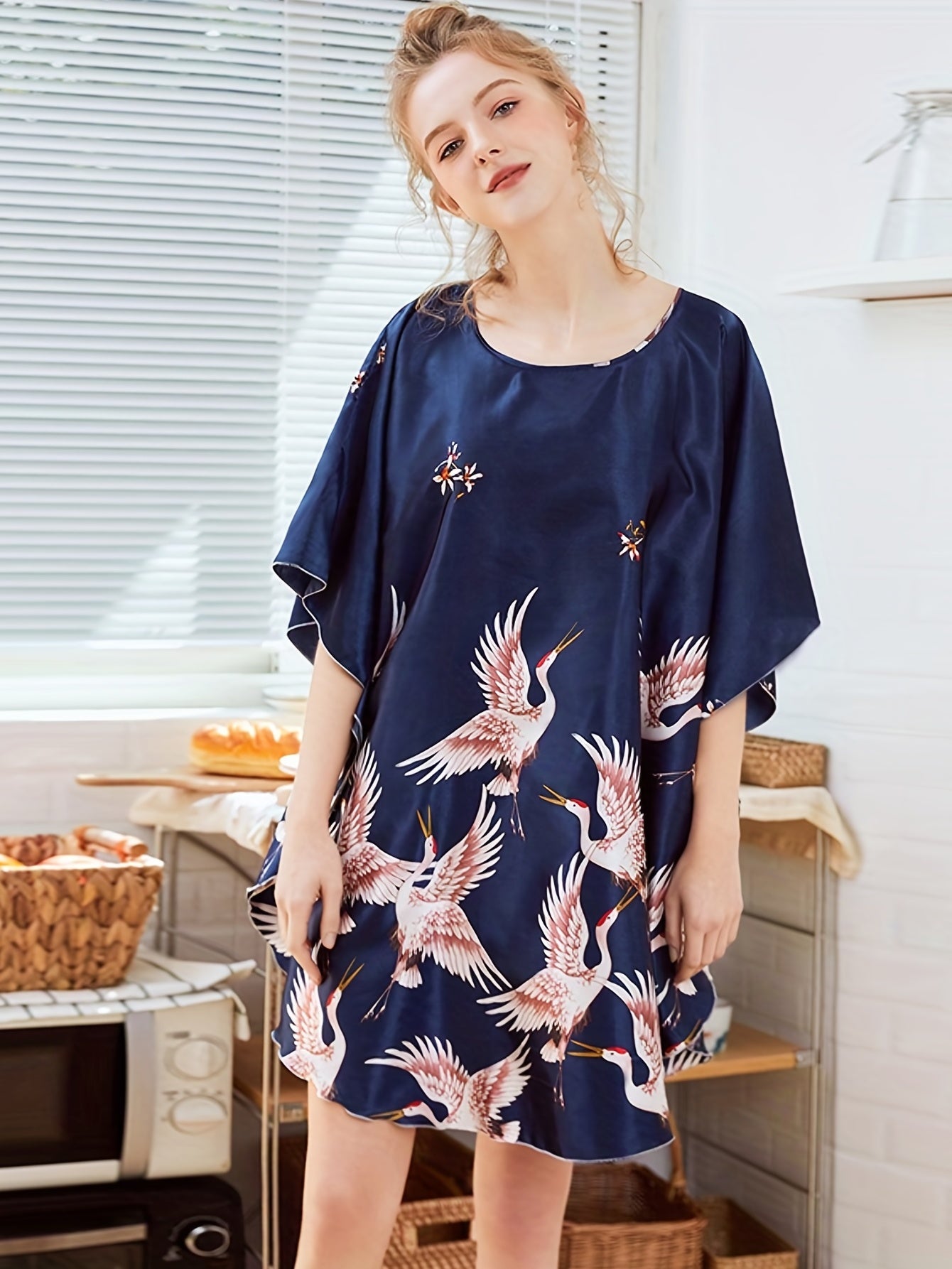 Crane Print Satin NightDress Batwing Sleeve Crew Neck Loose Pajama Dress Women's