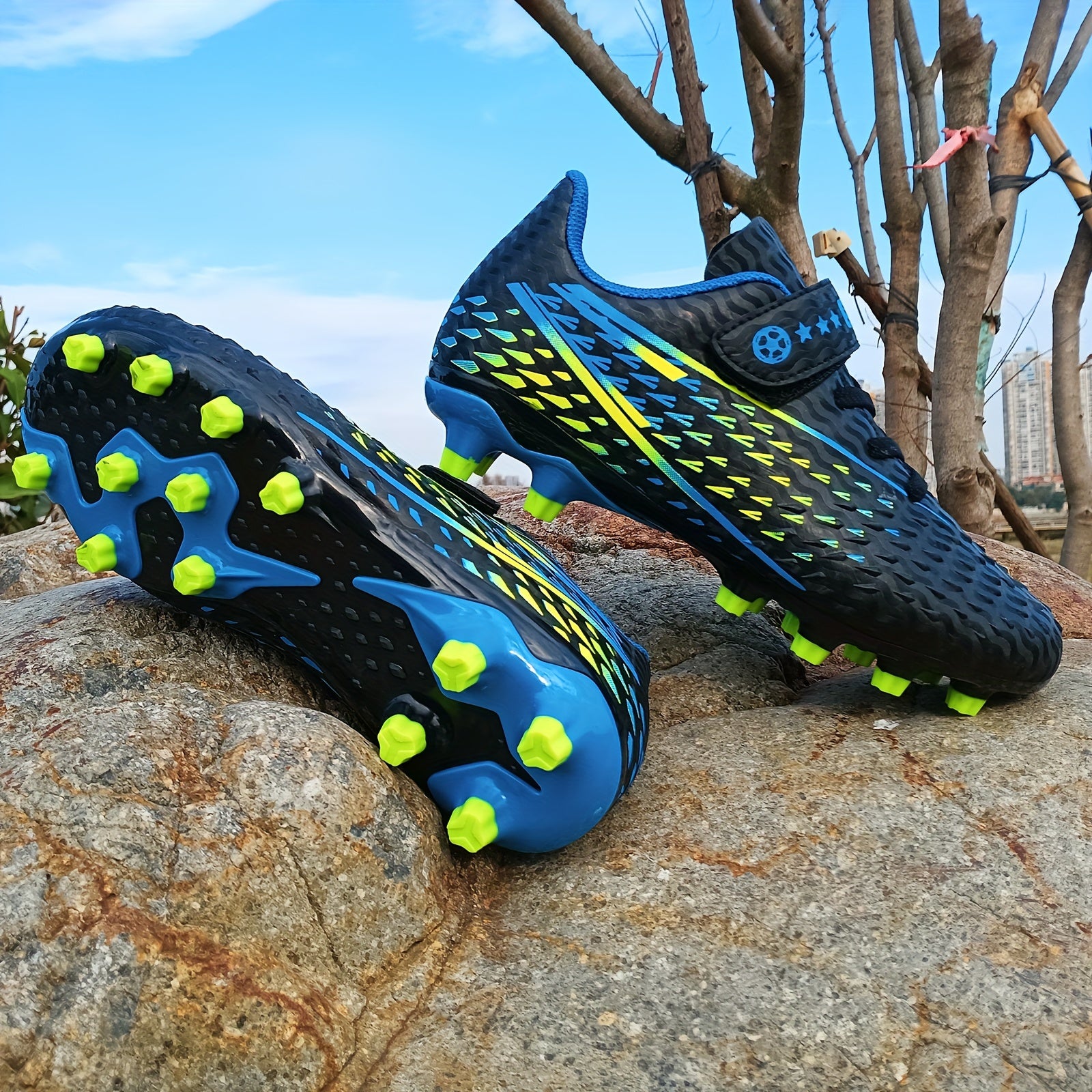 Kids Spiked Football Cleats Anti-Slip Outdoor Soccer Shoes