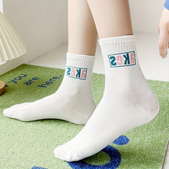 5 Pairs Letter Print Sports Socks Breathable Mid Tube Women's Stockings