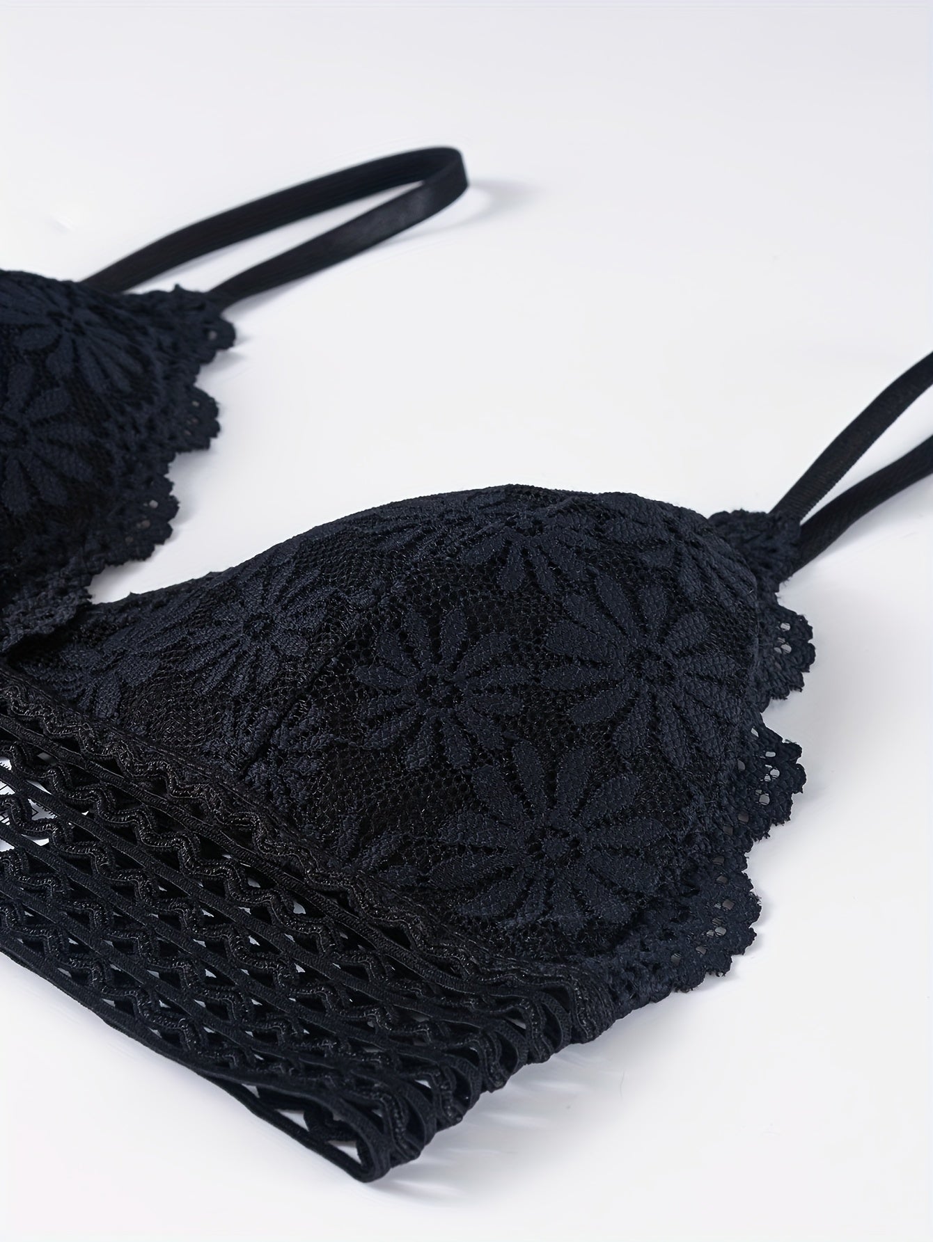 Lace Wireless Bra Breathable & Comfy Cut Out Bra