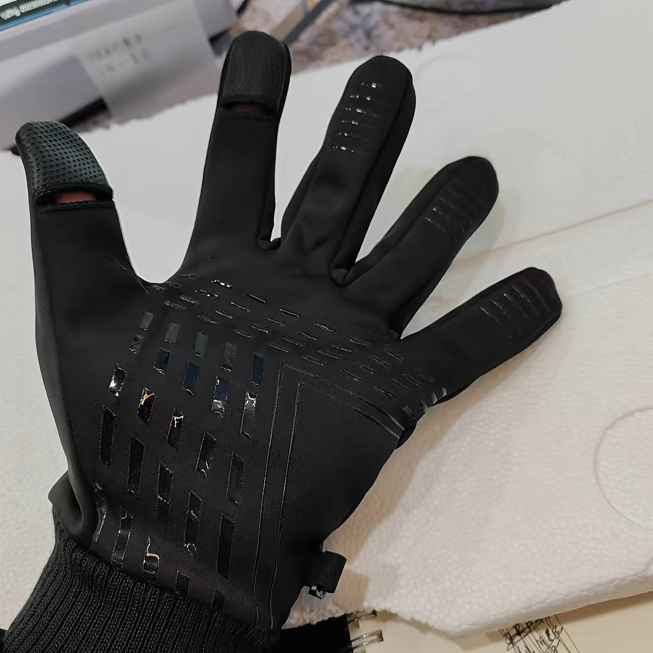 Windproof Waterproof Winter Cold proof Touch Screen Gloves For Men