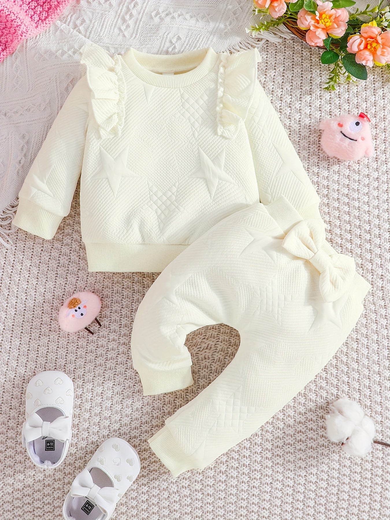 Baby Girl's Love Star Graphic Long Sleeve Top & Trousers Set