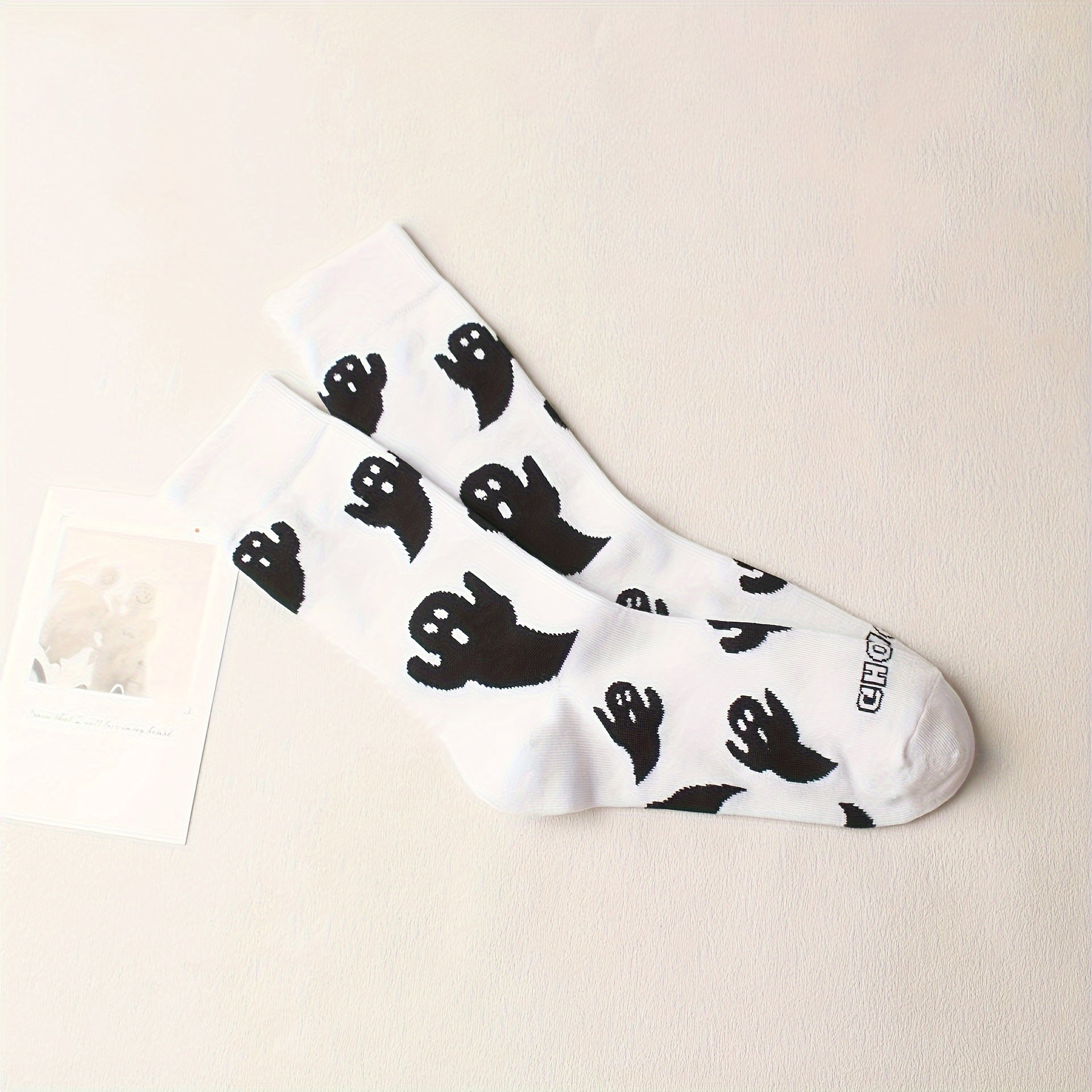 2 Pairs Cartoon Ghost Print Socks Cute Halloween Mid Tube Women's Stockings