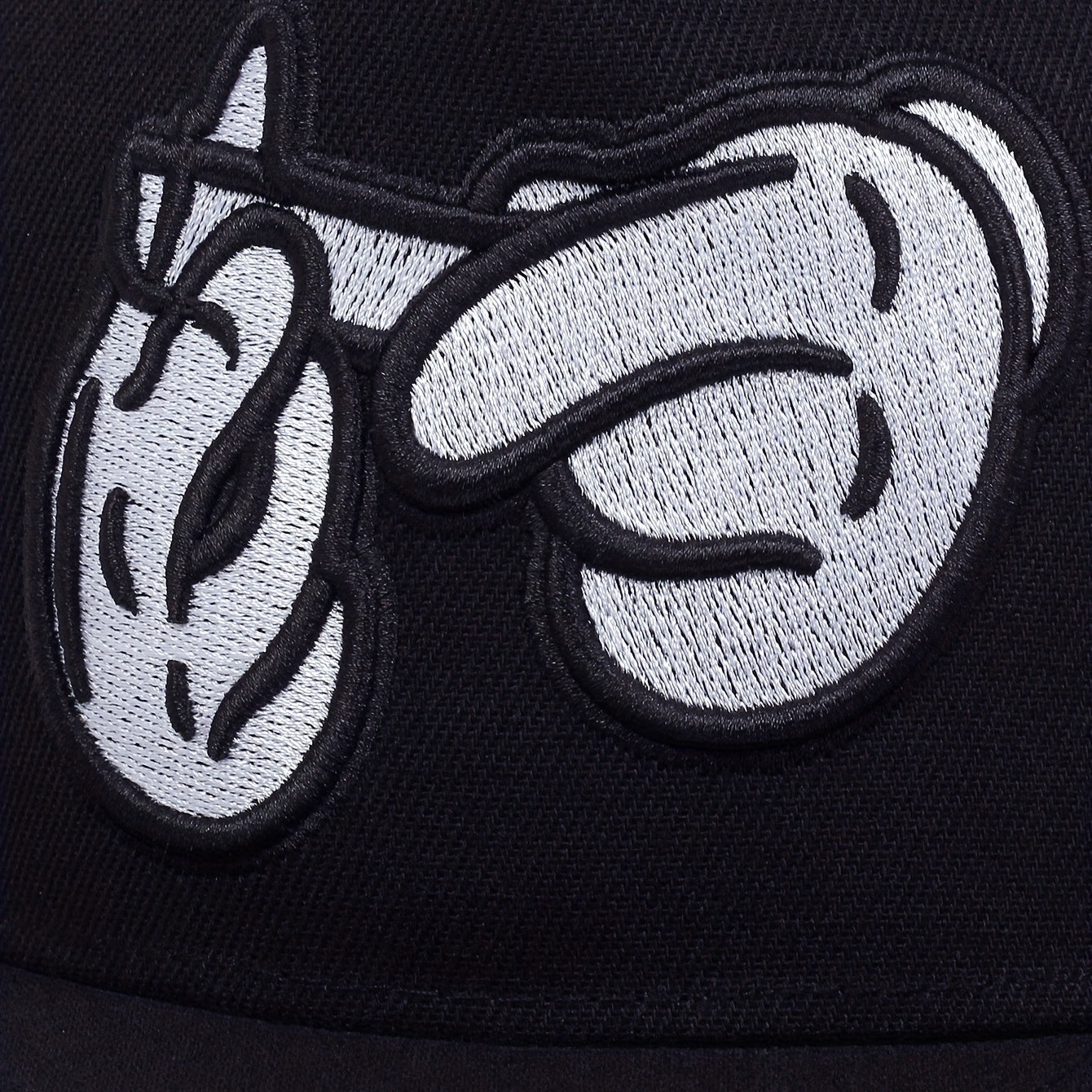 Men's Flat Brim Adjustable Baseball Hat
