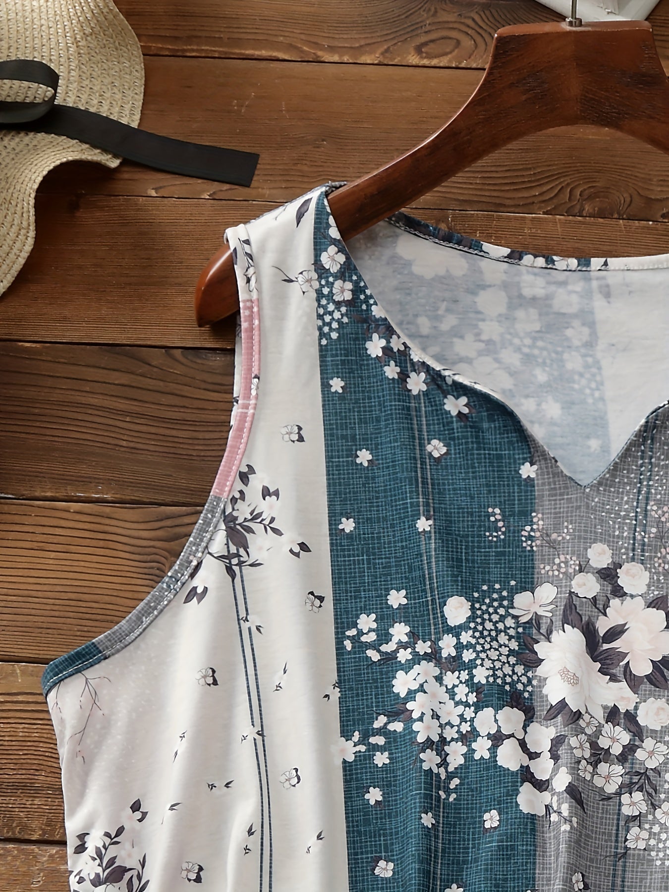 Floral Print Notched Neck Tank Top