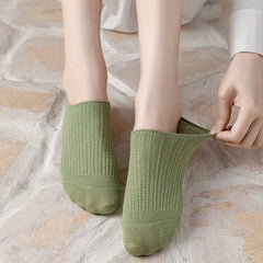 8 Pairs Solid No Show Socks Lightweight Non slip Ankle Socks Women's Stockings