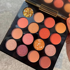 Egyptian Style Eyeshadow Palette Soft Waxy Smooth