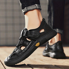 Men's Closed Toe Anti Collision Sandals Beach Shoes Summer