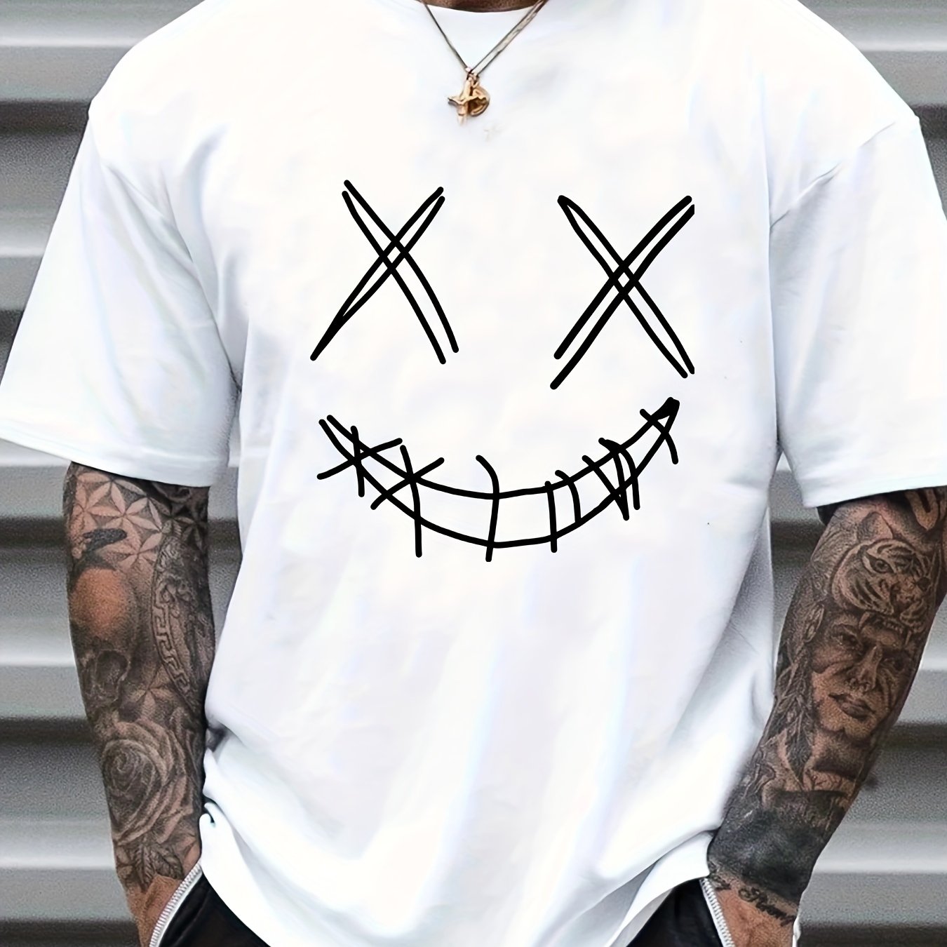 Men's Smiling Face Graphic Casual T Shirt Crew Neck Comfy Top