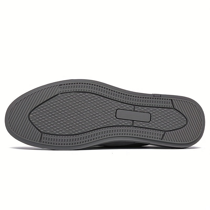 Men's Canvas Sneakers Comfortable Walking Shoes