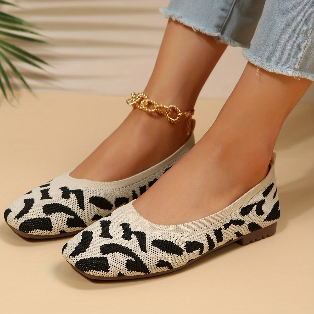 Women's Square Toe Knit Flats Soft Sole Slip On Shoes