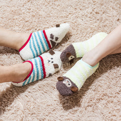 2 Pairs Women's Casual & Ankle Socks - Thick & Warm Cartoon Animal Design