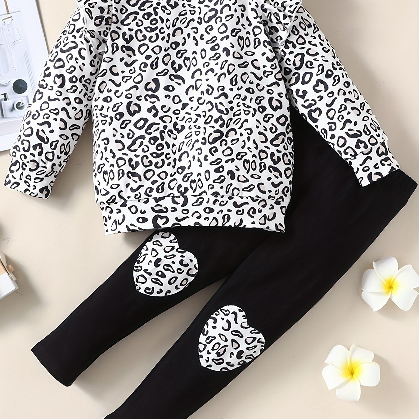 Girl's Leopard Top & Leggings Set Heart Patched Outfit Spring Fall
