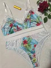 Plus Floral Print Lace Trim V Neck Bra & Panty Set