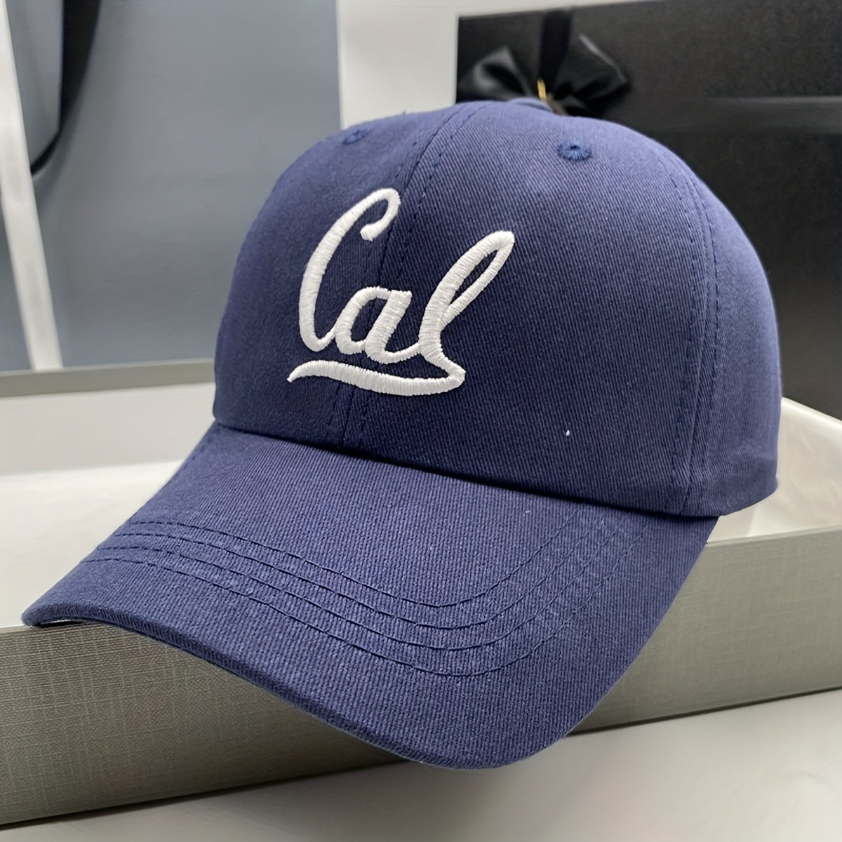 Unisex Sunshade Deepened Baseball Cap With Letter Embroidery