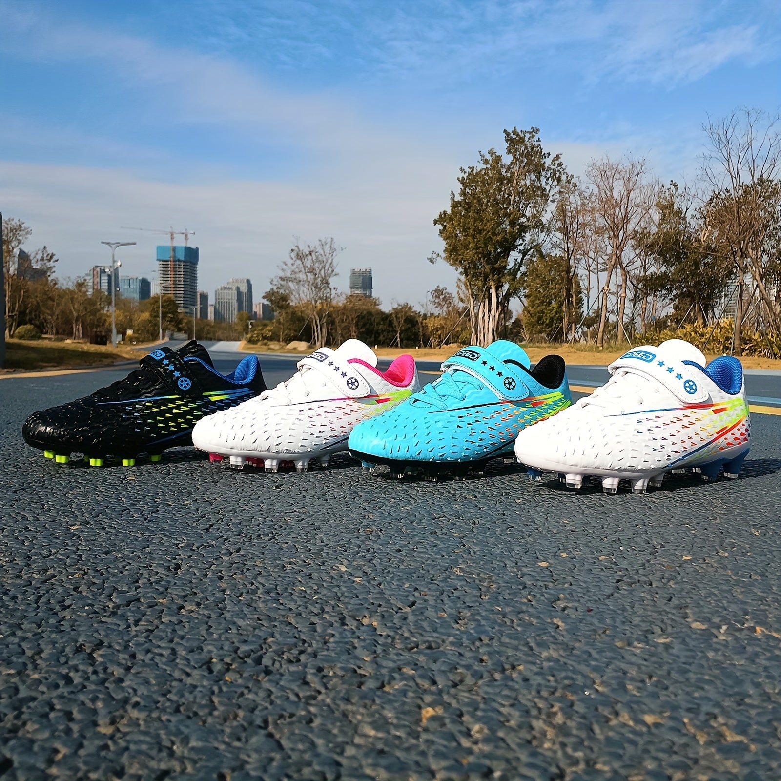 Boy's Non Slip Football Cleat With Spikes Professional Outdoor Soccer Cleats