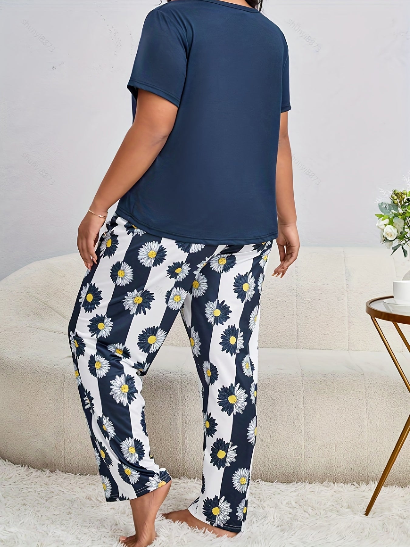 Lounge Set Women's Plus Tee & Pants
