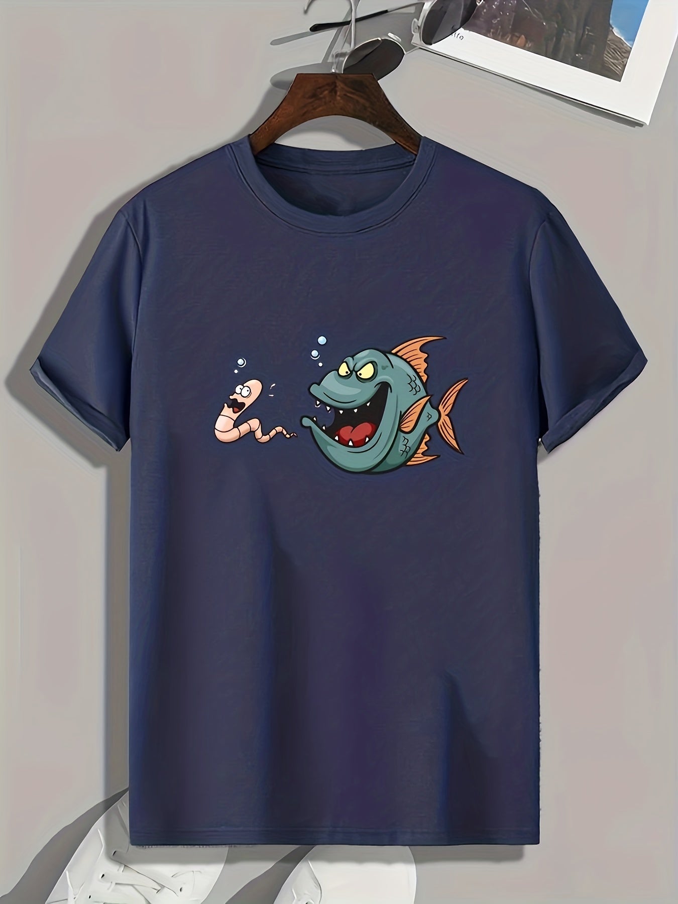 Cartoon Fish Pattern Print Men's Comfy Sports T-shirt Graphic Tee