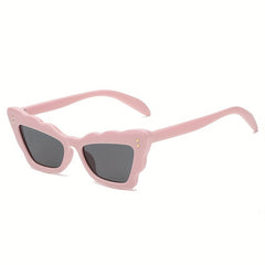 Wavy Cat Eye Sunglasses UV Protection Glasses