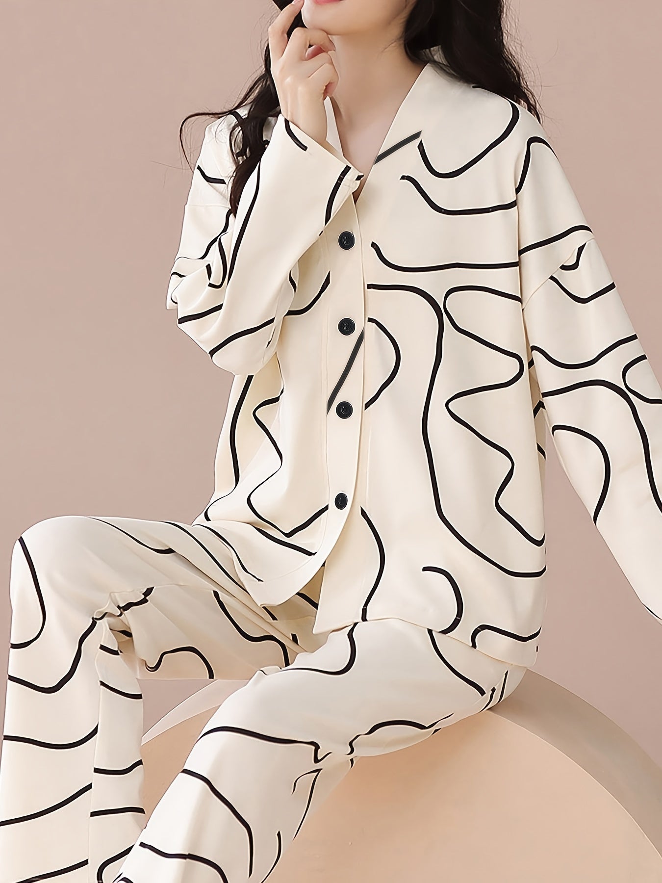 Geometric Print Pajama Set Long Sleeve Top & Pants Women's Sleepwear
