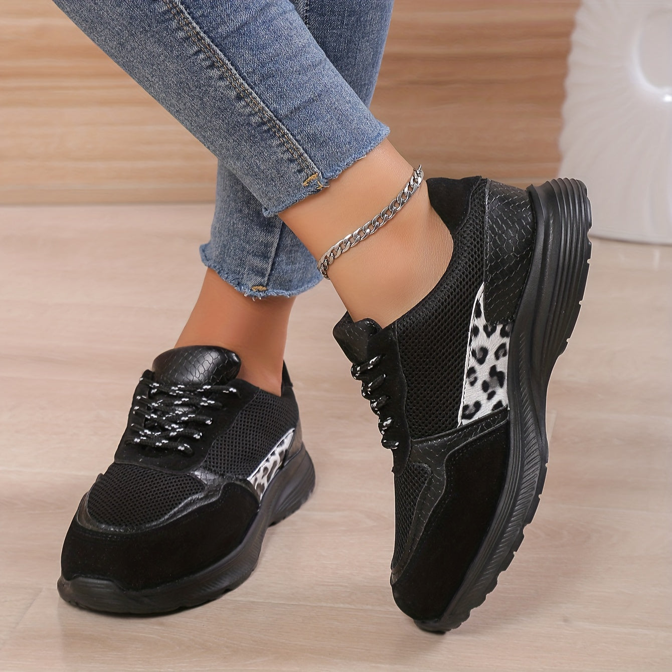 Leopard Print Running Shoes Lightweight Non-slip Sneakers