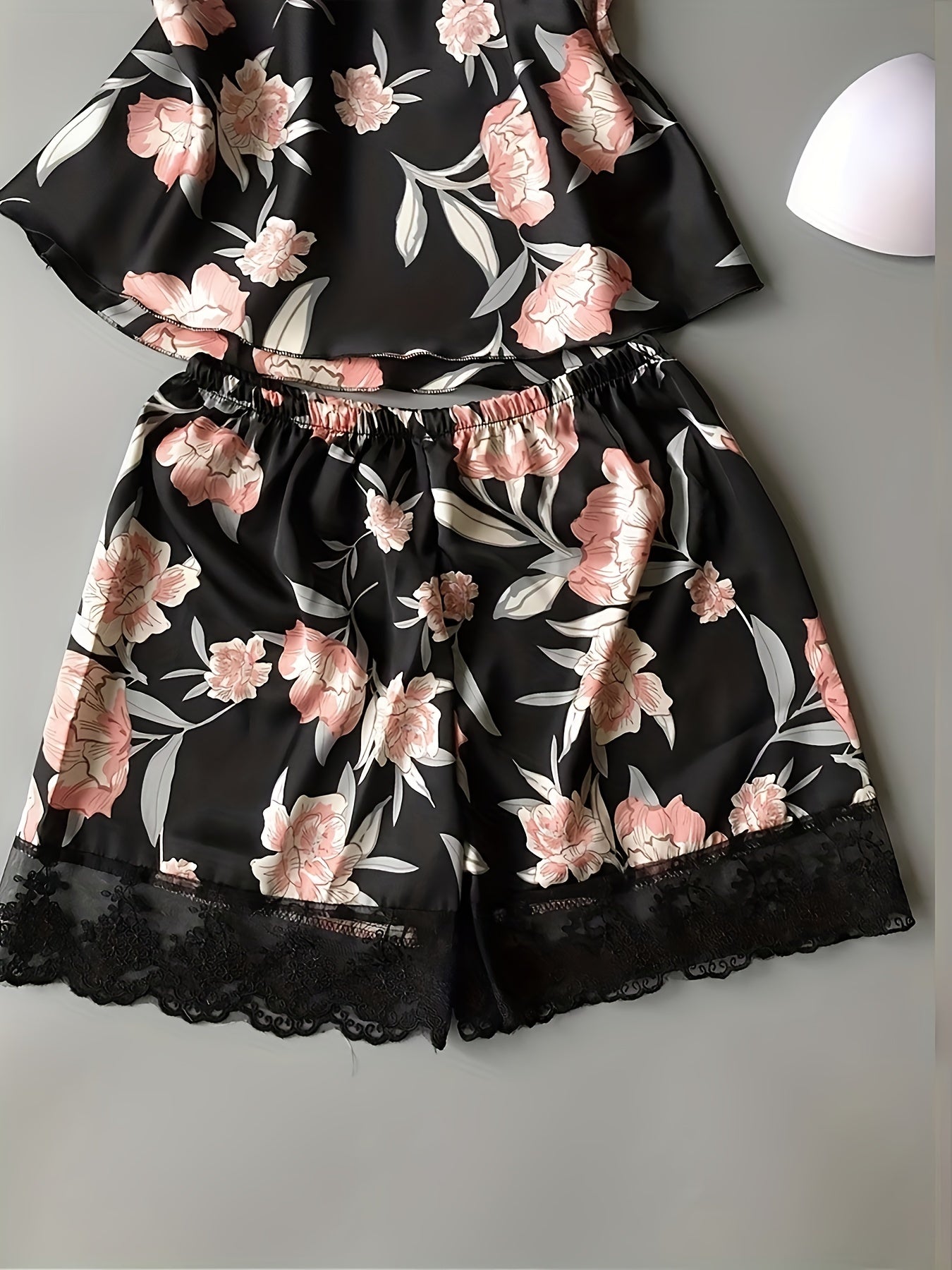 Floral Print Pajama Set Lace Trim V Neck Cami Top & Elastic Waistband Shorts