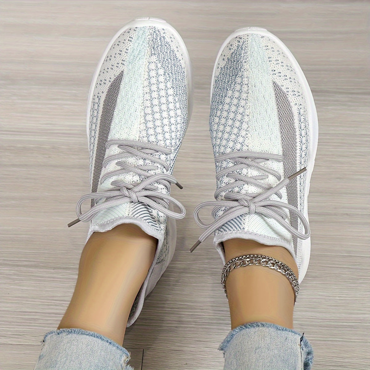 Women's Running Shoes Lace Up Sneakers Low Top Flat Non Slip Sport Shoes